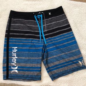 Men’s board shorts